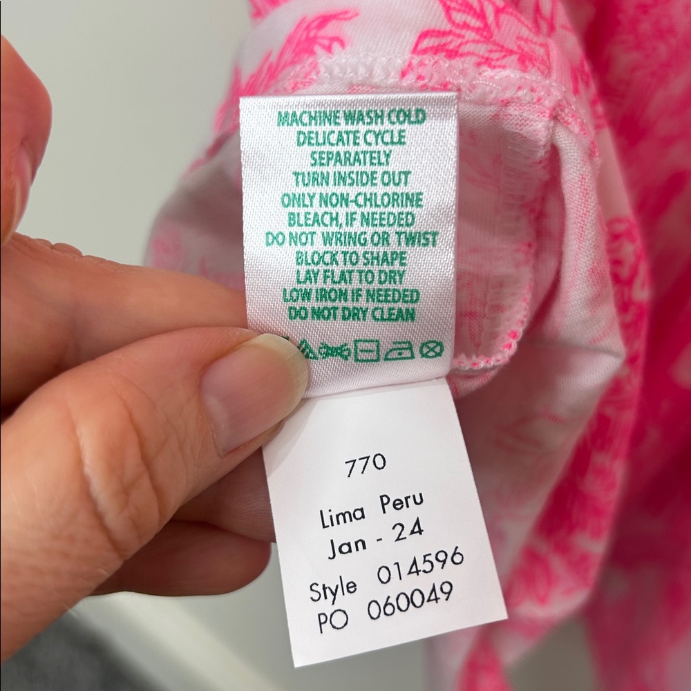 Lilly Pulitzer Pink and White V‑Neck Printed Bell‑Sleeve Dress - Picture 15 of 16